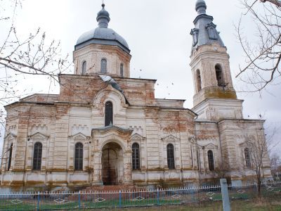 Церковь во имя Покрова Пресвятой  Богородицы