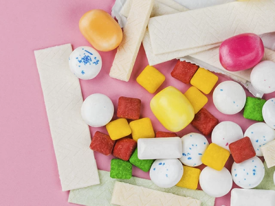 Жевательные резинки содержат потенциально проблемные вещества