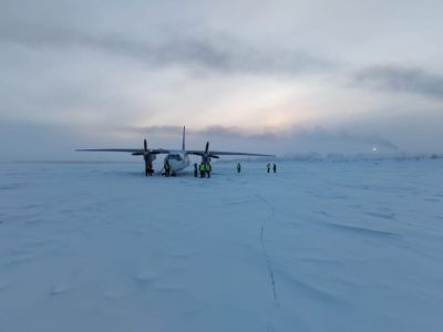 Причиной посадки Ан-24 в Зырянке на косу реки могла стать ошибка в пилотировании судна 