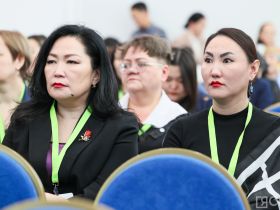 На форуме трудящихся женщин обсудили меры поддержки многодетных семей