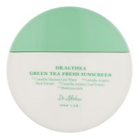 Успокаивающий солнцезащитный крем Green Tea Fresh Sunscreen SPF50+ PA++++ 45мл