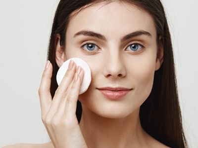 Что показал зарубежный тест средств для снятия макияжа?