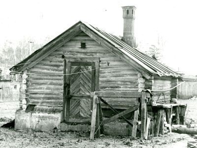 Погреб при доме управляющего