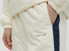 Спортивные брюки с лампасами из капсулы ретро