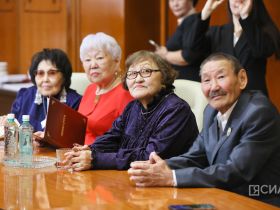 В Якутии отметили 80-летие Героя Труда России Михаила Готовцева