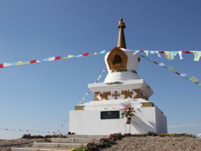 Субурган (захоронение князя Джамбо Тайши Тундутова, командира 1 калмыцкого полка)