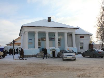 Дом с портиком (рядом с Входоиерусалимской церковью)