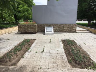 Братская могила участников гражданской войны, погибших в борьбе за власть Советов