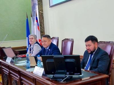 Прошла девятая внеочередная сессия Якутской городской Думы