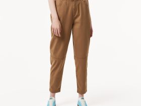 Женские классические брюки Lacoste