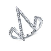Серебряное кольцо с фианитами
