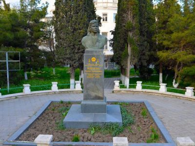 Памятник дважды Герою Социалистического Труда М.Д.Князевой