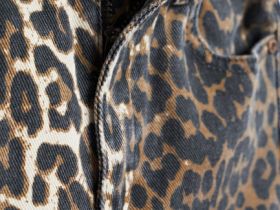 Широкие джинсы с леопардовым принтом для девочек, Мультицвет