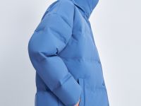 Пуховик с воротником-стойкой