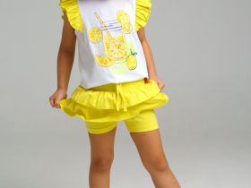 Комплект для девочки: футболка, юбка-шорты