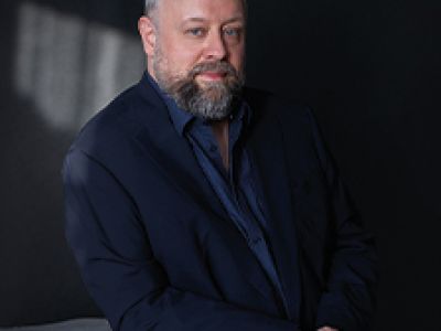 Музыкальные вечера на Арбате. Александр Гиндин (фортепиано). Шуберт, Лист