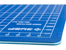Коврик ЗУБР "ЭКСПЕРТ" 450х300 мм, 3 мм,непрорезаемый, цвет синий
