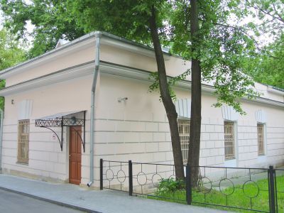 Боковой флигель