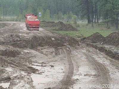 В Якутии на дороге «Амга» затруднен проезд из-за большегрузов