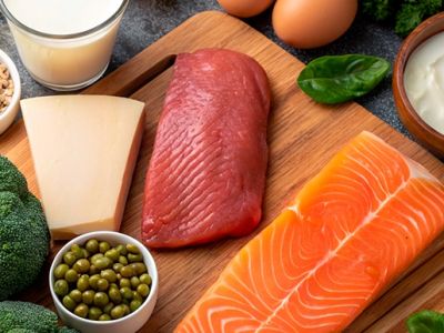 Питание при переломах костей: какие продукты помогают восстановлению