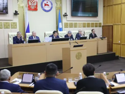 Принятыми поправками в Конституцию Якутии уточнены отдельные полномочия главы республики