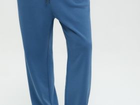 спортивные брюки