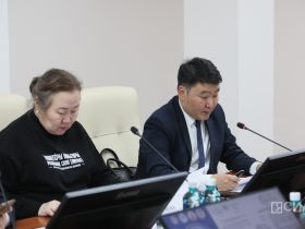 В Якутске более 300 учителей из нескольких республик обсудят сохранение и обучение родному языку