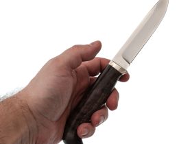 Шкуросъёмный нож Финка, сталь N690, рукоять карельская береза