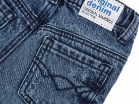 Джинсы для маленького мальчика