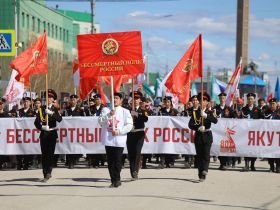 Фото. В Якутске акция «Бессмертный полк» собрала более 50 тысяч человек