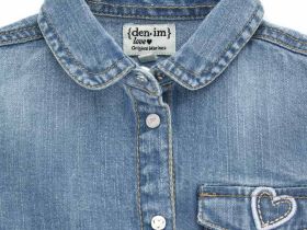 Рубашка джинсовая для маленькой девочки