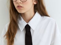 Белая укороченная рубашка с галстуком Глория Джинс