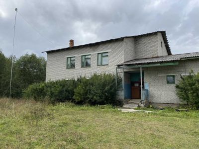 Реважская библиотека