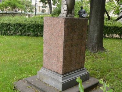 Могила Демут-Малиновского В.И. (1779-1846), скульптора