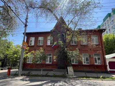 Дом, в котором в 30-е г. ХХ в. жил русский писатель К.М.Симонов