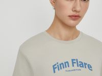 Футболка прямого силуэта