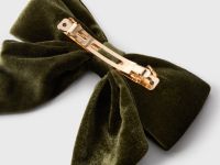 Зеленый зажим для волос с бантом Глория Джинс