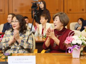 В Якутии вручили государственные награды многодетным матерям