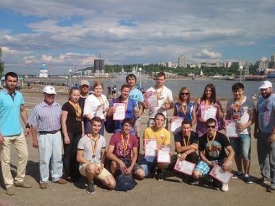 В Чебоксарах прошел праздничный турнир по мас-рестлингу. Фото.