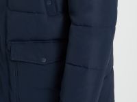 Утепленное полупальто с накладными карманами и капюшоном