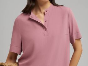 Легкая блузка на пуговицах