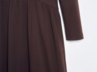 Трикотажное платье с длинным рукавом