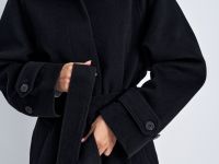 Пальто из шерсти и шелка с отложным воротником