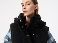 Женский жилет Lacoste с капюшоном