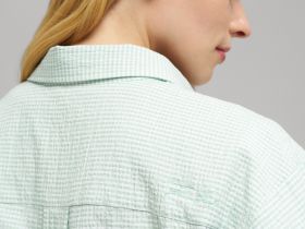 Рубашка из жатой ткани в клетку