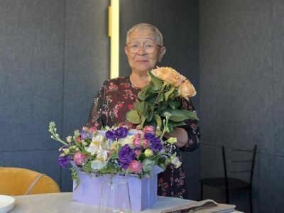 Видео: 75-летняя уроженка Амгинского района показала настоящий мастер-класс по стрельбе в Москве