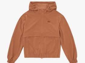 Женская лёгкая куртка Lacoste с капюшоном