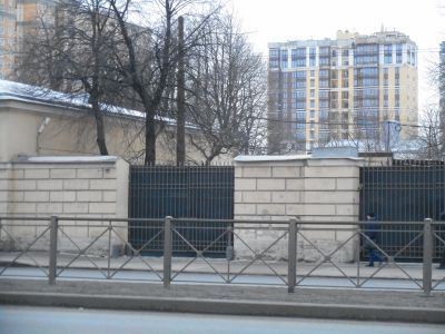 Ограда с воротами