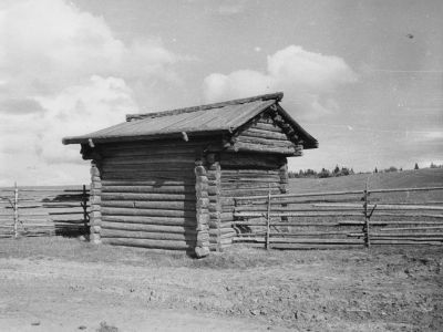 Амбар А.П.Паисовой