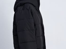 Утепленная куртка свободного силуэта